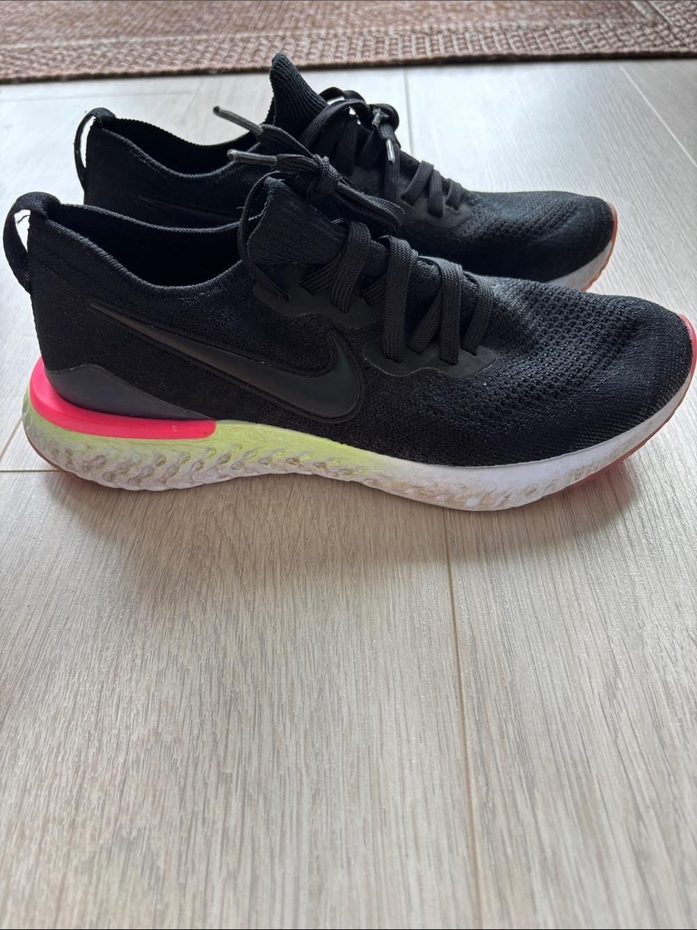 Nike Black Women's Running Sneakers - Picture 3 of 6